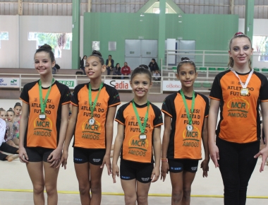 Atletas de Ginástica Rítmica participam da etapa da Copa Oeste em Toledo